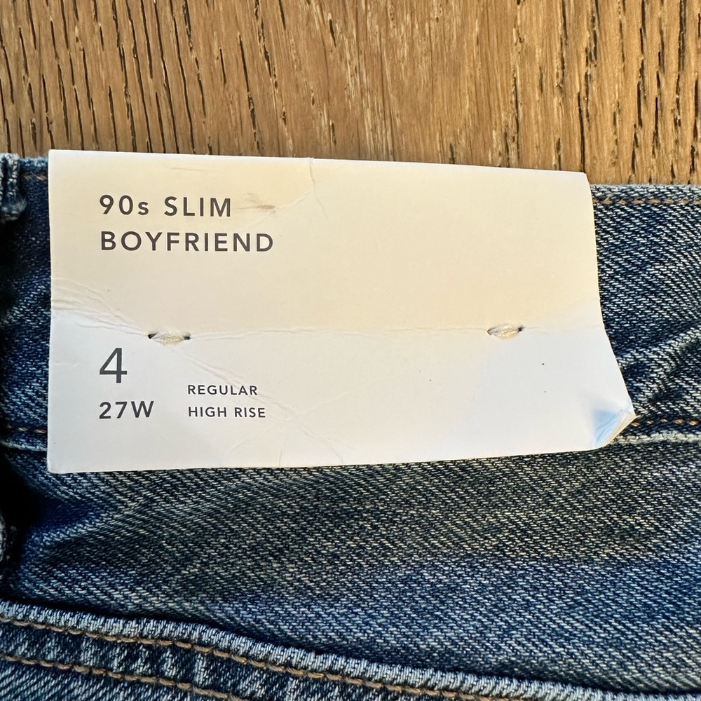 American Eagle 90s Slim Boyfriend Jeans